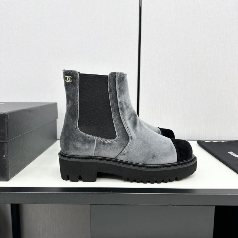 Ch*el boots